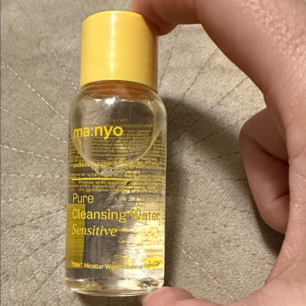 Ma:nyo Pure Cleansing Water Sensitive Brand New